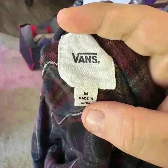 VANS l Fall flannel l SIZE MEDIUM l fall gorpcore granola girl cowgirl l - Picture 8 of 8